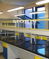 Laboratory tables