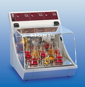 Shaking Incubator GFL 3031