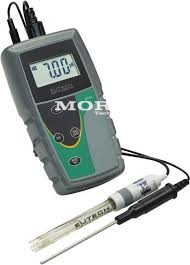 Handheld pH meter CyberScan pH 5+